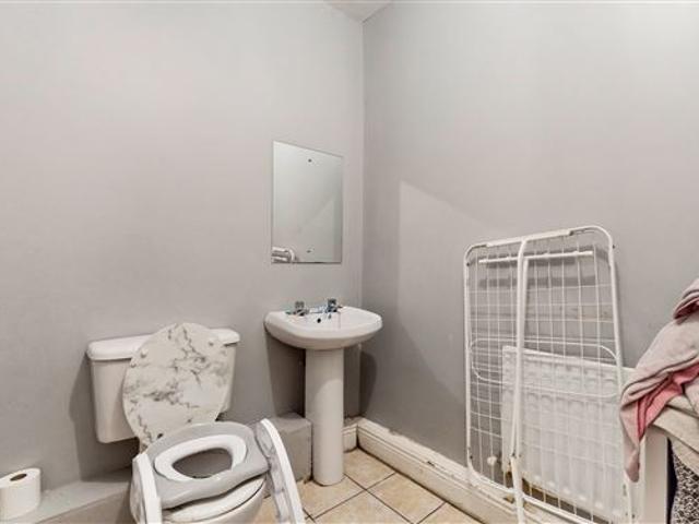 295,000 | 12 Hampton Wood Park, Finglas, Dublin 11 Leonard Wilson Keenan 5007 MyHome. Ie Residential