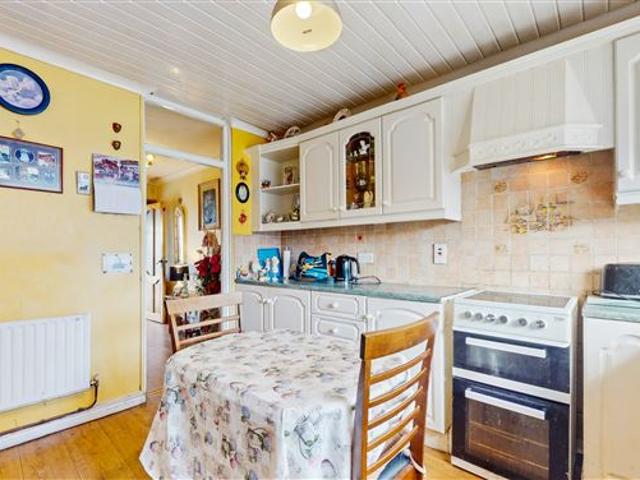 295,000 | 21 Tulip Court, Dublin 17, Dublin Leonard Wilson Keenan 4998 MyHome. Ie Residential