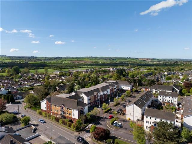 295,000 | 40 Distillery Court, The Maltings, Ballincollig, Cork ERA Downey McCarthy 4968 MyHome. Ie Residential
