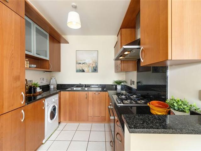 295,000 | 4 The Anchorage, Robswall, Malahide, Dublin Be Lettings 4992 MyHome. Ie Residential