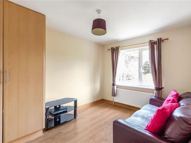 295,000 | 6 Glenart Drive, Lamberton, Arklow, Co. Wicklow Sherry FitzGerald Arklow 5007 MyHome. Ie Residential