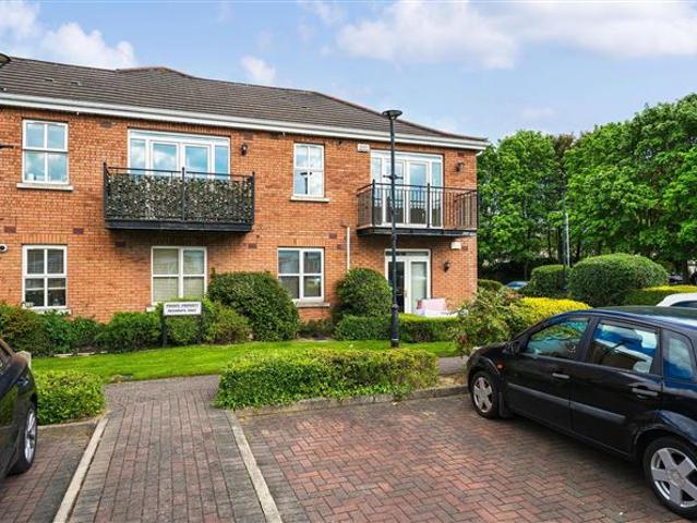 295,000 | 6 Rothe Abbey Court, Kilmainham, Dublin 8 Ray Cooke Auctioneers 4998 MyHome. Ie Residential