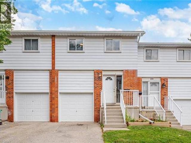 295 Bluevale Street N Unit# B, Waterloo, ON, N2J 4H6 townhouse for sale | Listing ID 40847 | Royal LePage