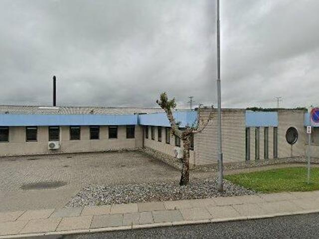 295 m2 lager, produktion til leje i Randers NV