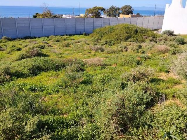 295 m² Land available in St Helena Views