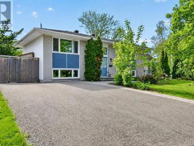 2966 Linton Road, Ottawa, ON, K1V 8H2 house for sale | Listing ID X13531 | Royal LePage