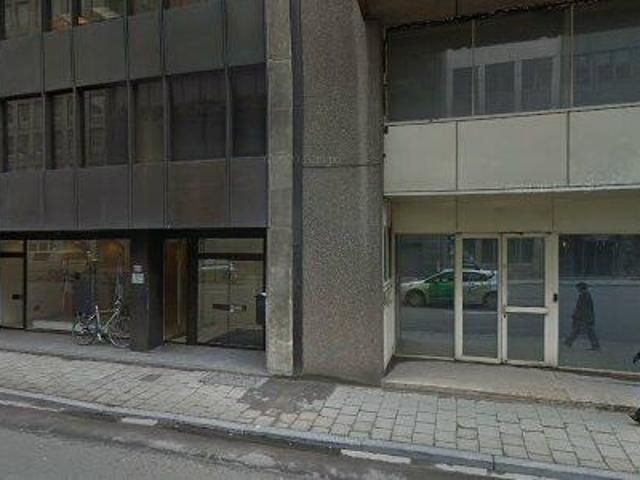 296 m2 office space for rent in Brussels Etterbeek