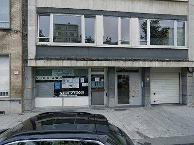 296 m2 office space for sale in Stad Antwerp