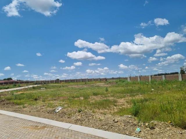 296 m² Land available in Terra Nova
