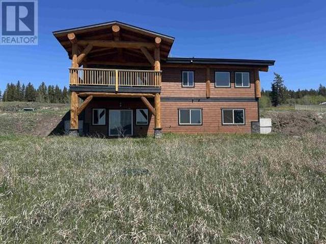 2976 Gold Digger Drive, 150 Mile House, BC, V0K 2G0 house for sale | Listing ID R3003 | Royal LePage