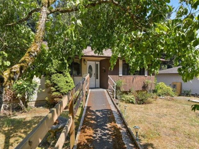 2970 Glen Lake Rd, Langford, BC, V9B 4B1 house for sale | Listing ID 1046 | Royal LePage
