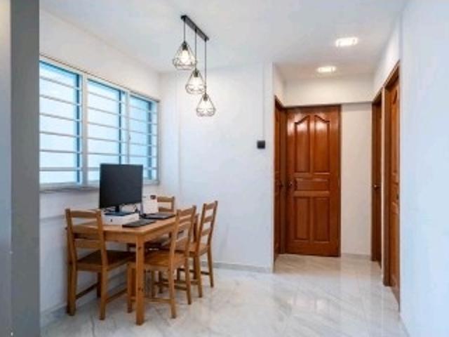 297 Tampines Street 22 HDB Apartment For Sale, $590,000, 3 Bed 2 Bath 1,130 sqft $522.00 psf