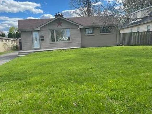 298 Barton Street, Hamilton, ON, L8E 2K6 house for lease | Listing ID X13205 | Royal LePage