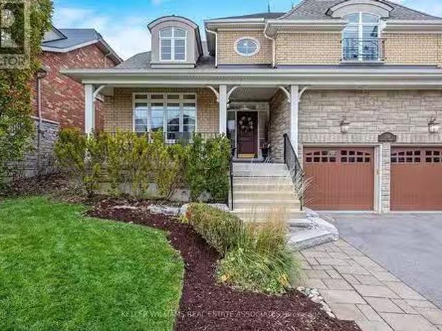 298 Eaton Street, Halton Hills, ON, L7G 6N7 house for sale.