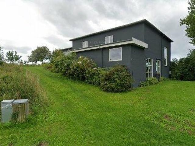 298 m2 lejlighed til salg i Bagenkop