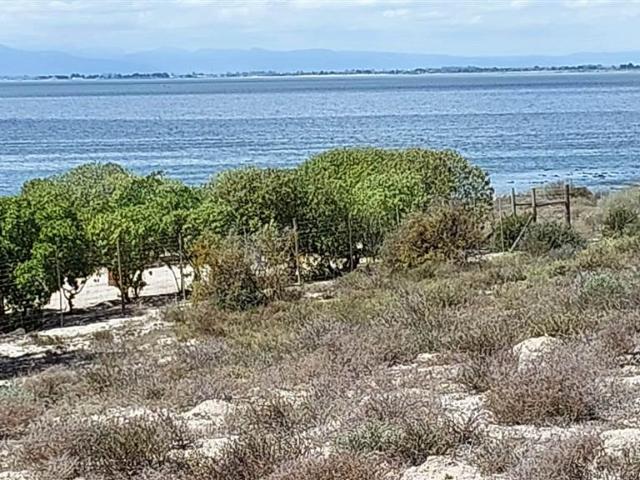298 m² Land available in St Helena Views