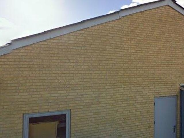 298 m² lager/kontor i større erhvervspark