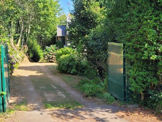 29940 LA FORET FOUESNANT Maison de campagne 7 pièce s 145 m2 environ