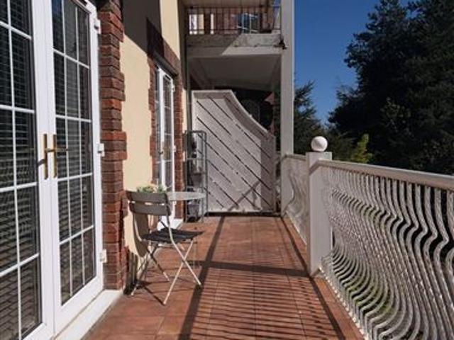 299,000 | 5 Sacra, Tassagard Green, Saggart, County Dublin BROE Auctioneers 4995 MyHome. Ie Residential