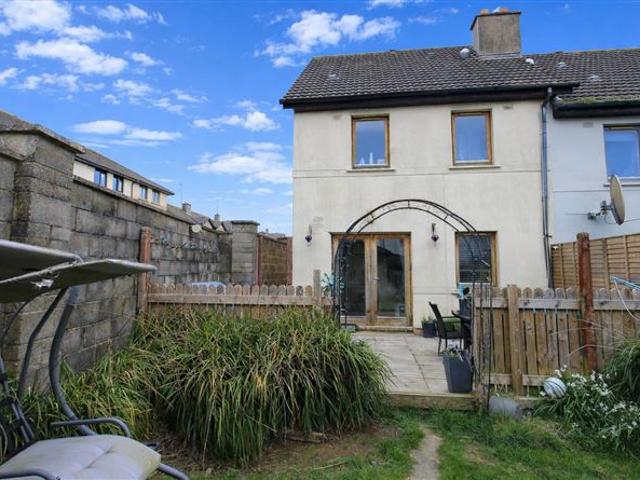 Sale Agreed | 6 The Avenue, Clonattin Village, Gorey, Wexford Kinsella Estates 4994 MyHome. Ie Residential