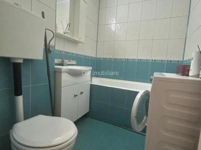 299euro Garsoniera 32mp metrou Favorit la 4minute