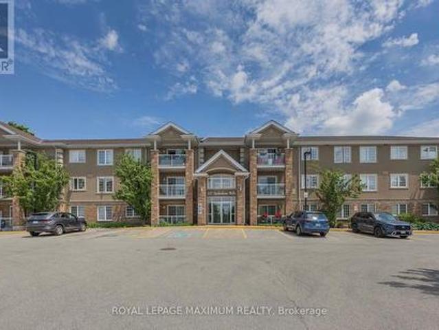 29 137 Sydenham Wells N, Barrie, ON, L4M 0G7 lease for lease | Listing ID S13600 | Royal LePage