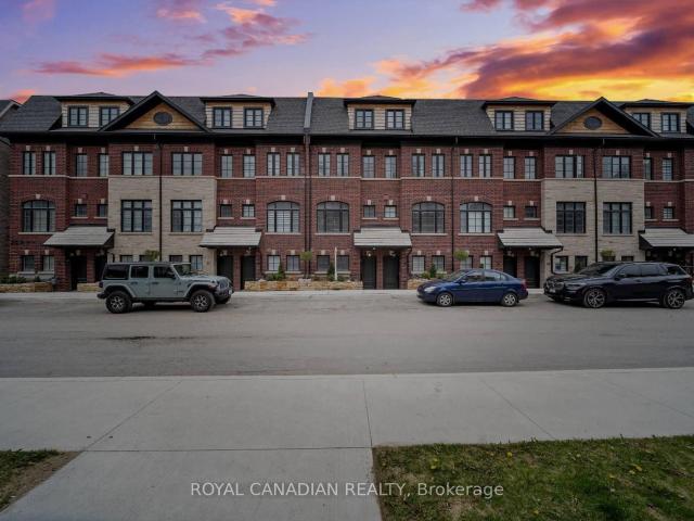 29 20 Lunar Crescent, Mississauga | For Rent @ $3,800 | Condos. Ca