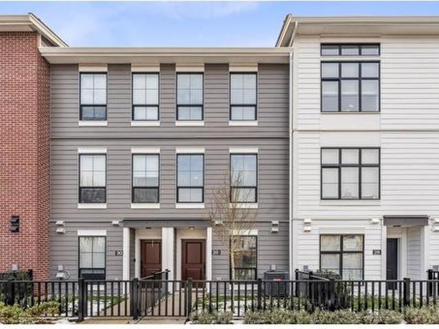 29 2774 Montrose Avenue, Abbotsford, BC, A9A 9A9 townhouse for sale | Listing ID R2977 | Royal LePage
