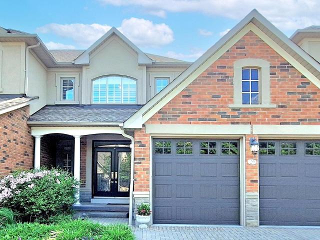 29 Tucker Court, Aurora | 3Beds/3Bath, Townhouse, $1,119,000 | Condos. Ca