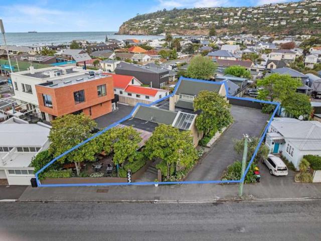 29 Wakefield Ave, Sumner, Christchurch City