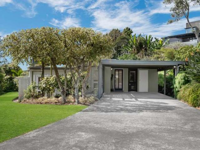 29 Bentley Avenue, Glenfield, North Shore City