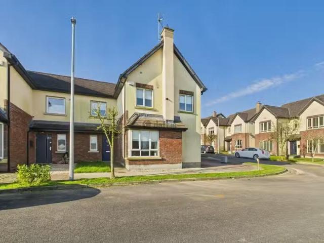 29 Castle Heights, Carrickbeg, Carrickbeg, Co. Tipperary is fo.