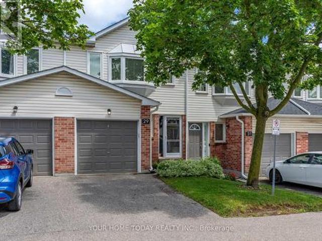 29 Corey Circle, Halton Hills, ON, L7G 5L7 townhouse for sale | Listing ID W13467 | Royal LePage