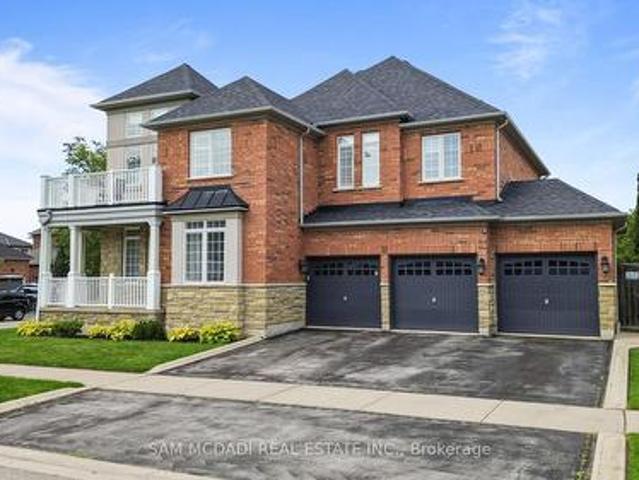 29 Delrosa Way, Hamilton, ON, L8E 6E5 house for sale | Listing ID X13551 | Royal LePage