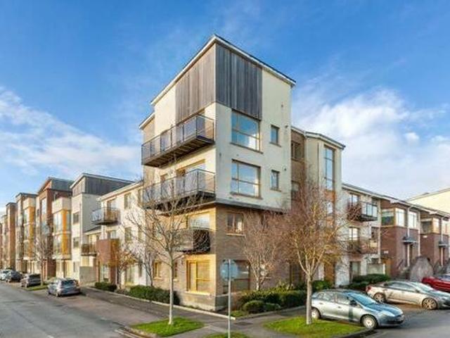 29 Hampton Wood Park Finglas Dublin 11