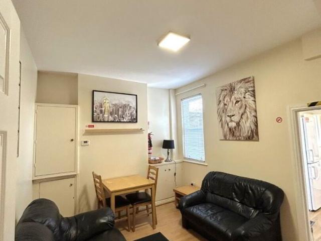 29 Malone Place, BT125FD, Belfast