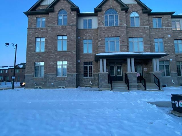 29 Petch Avenue, Caledon | 3+1Beds/4Bath, Townhouse, $3,100/mo | Condos. Ca