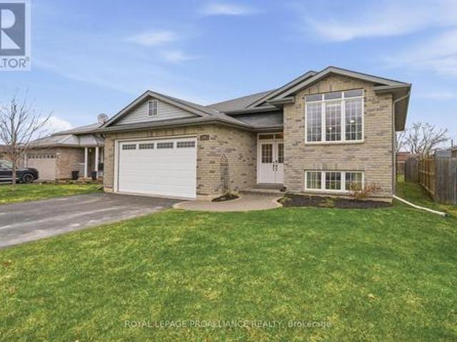 29 Ridgeview Lane, Quinte West Sidney Ward, ON, K8V 5P8 house for sale | Listing ID X12994 | Royal LePage