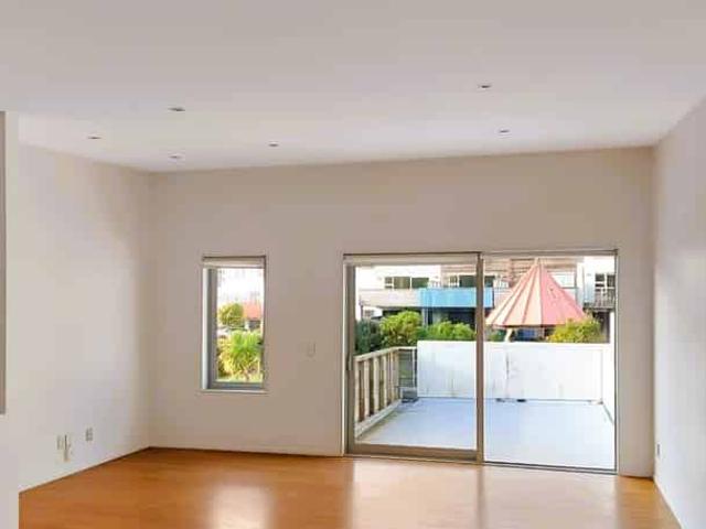 29 Saddleback Grove, Karori, Wellington City