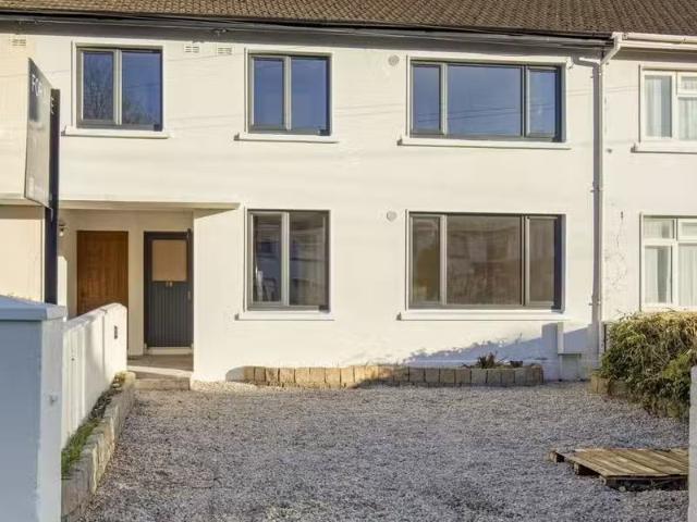 29 Saint Fintan'S Park, Deansgrange, Blackrock, Deansgrange, C.