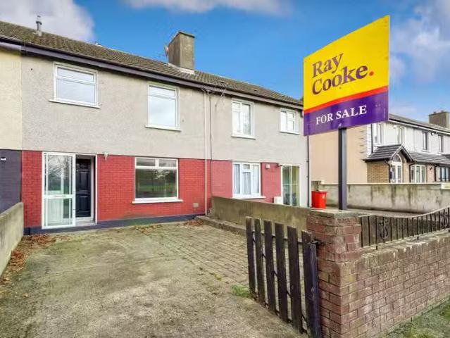 29 Swifts Grove, Clonshaugh, Dublin 17 is for sale