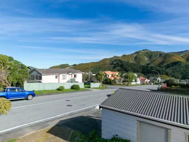 2 Murchison Street, Island Bay, Wellington City