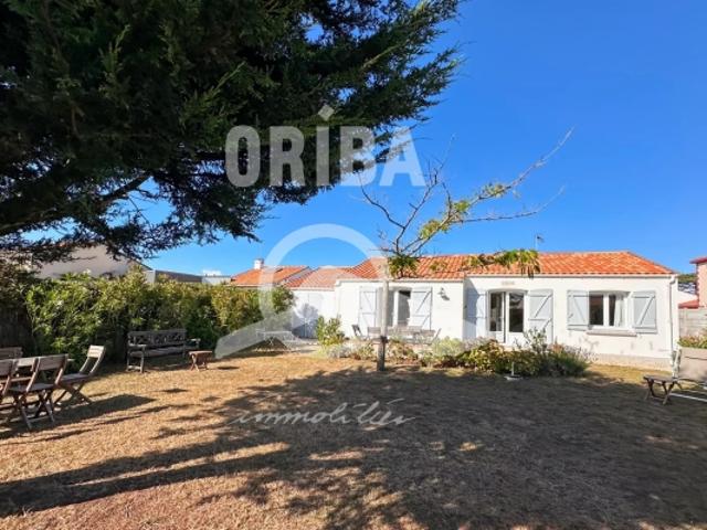 2 maisons avec 7 chambres a deux pas de la plage