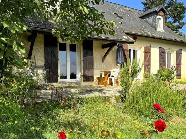 2 Maisons. Belle Vue. Au Calme. 147m² Mascaras