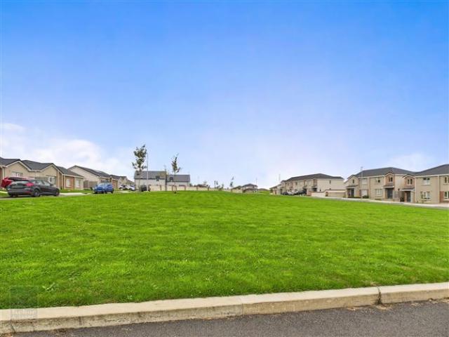 2 Manor Avenue, Roxborough Manor, Wexford Town, Wexford Kehoe & Associates 4949 MyHome. Ie Residential