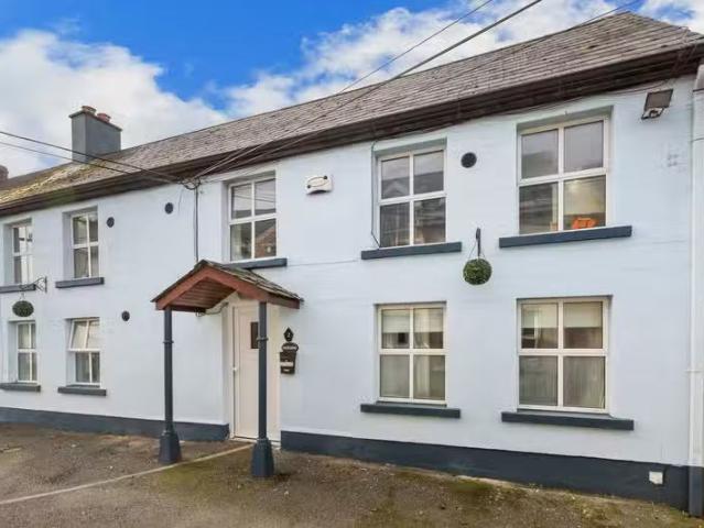 2 Manifolds Lane, Upper Main Street, Arklow, Co. Wicklow, Y14K.