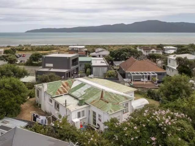 2 Manly Street, Paraparaumu Beach, Kapiti Coast