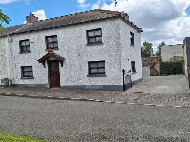 2 Market Square, Collon, Collon, Co. Louth, A92HR53 is for sale