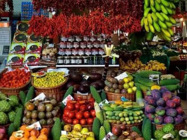 2 marla juice & fruit point shop for rent at main susan road faisalabad id 53040