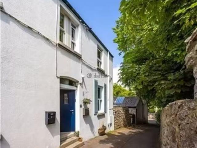 2 Meany Avenue, Dalkey, Co. Dublin is for rent
